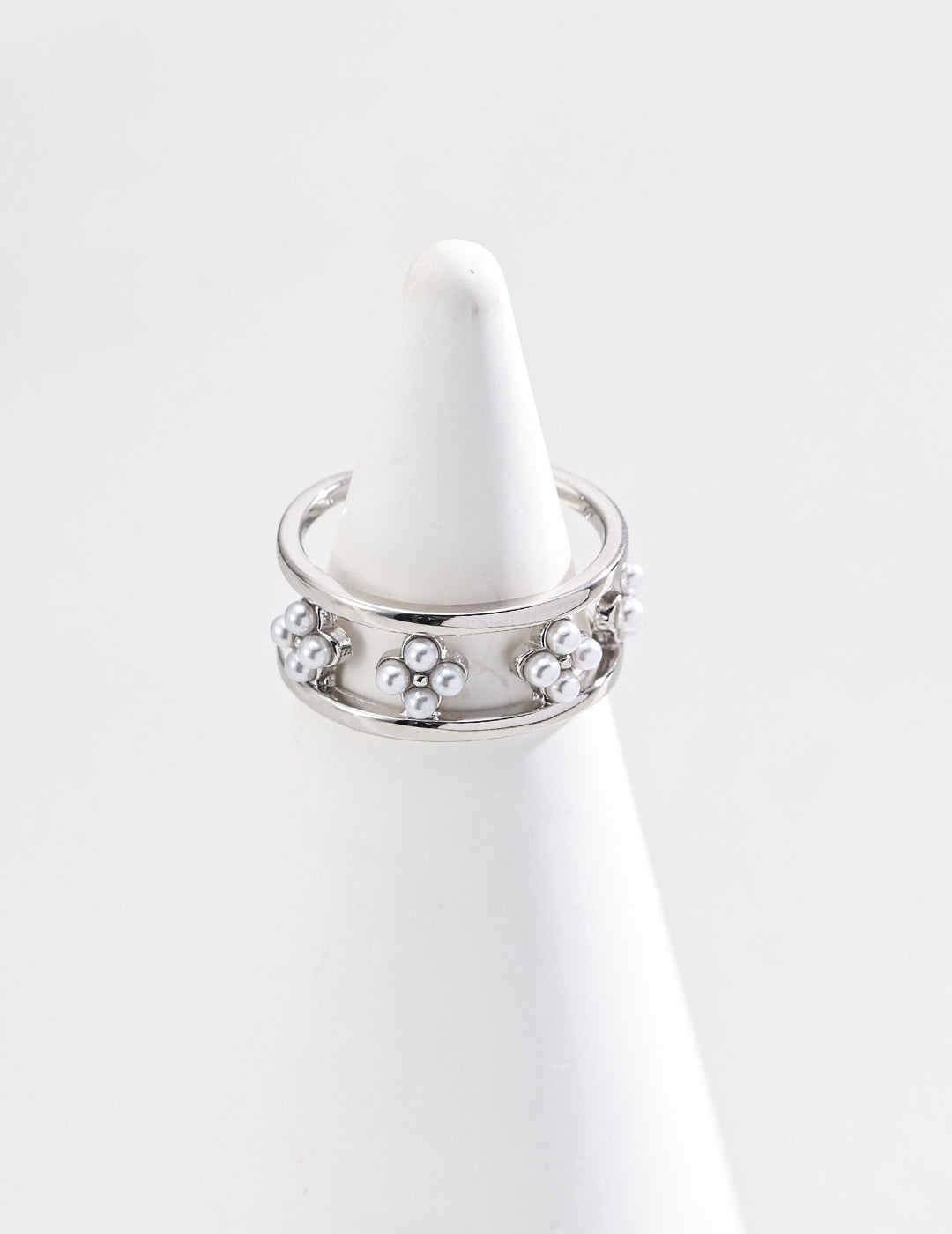 Imitation Pearl And Shell Bead Ring(J0263)