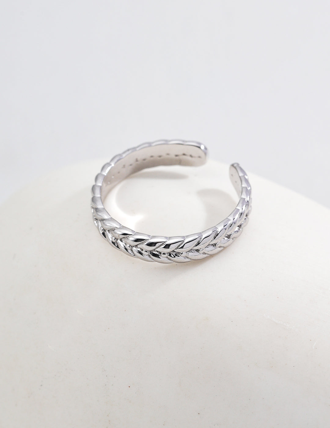 Simple RingDesign (J0273)