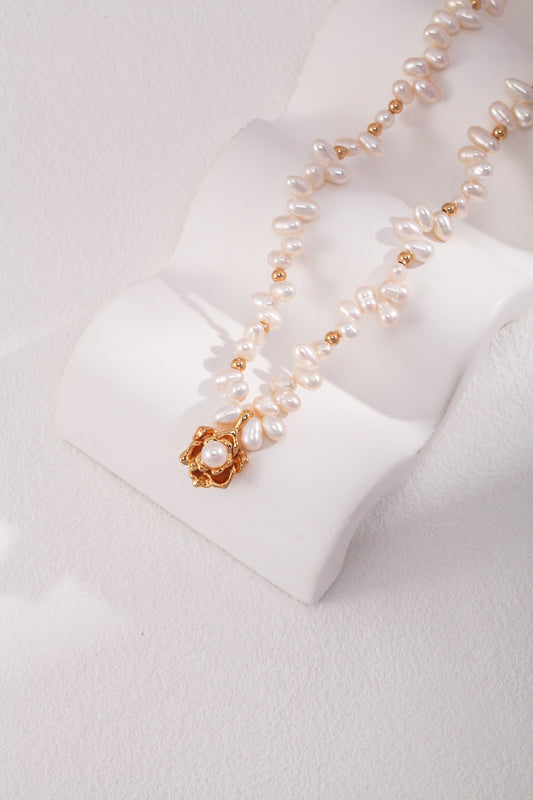 Hot Style | Camellia Pearl Necklace(OR0100)