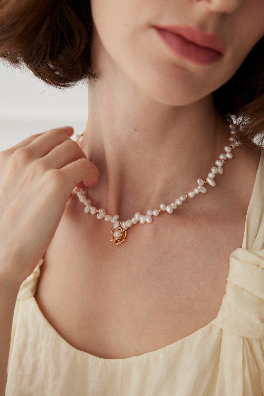 Hot Style | Camellia Pearl Necklace(OR0100)