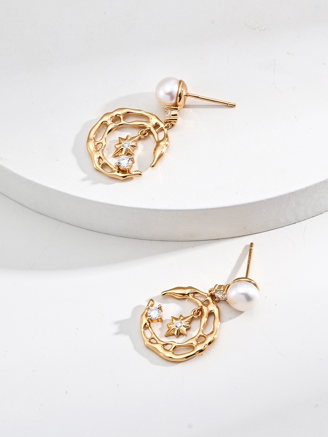 Design Natural Pearl Zircon Earrings(E01250-2)