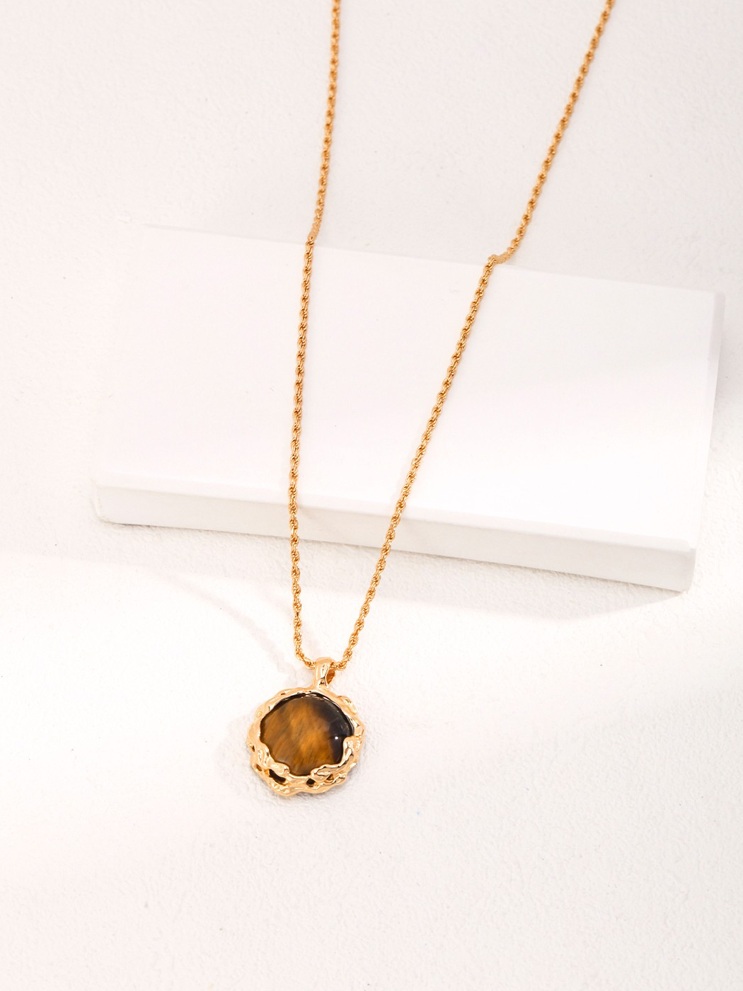 Tiger Eye Stone Necklace Whith Pendant (D0457)