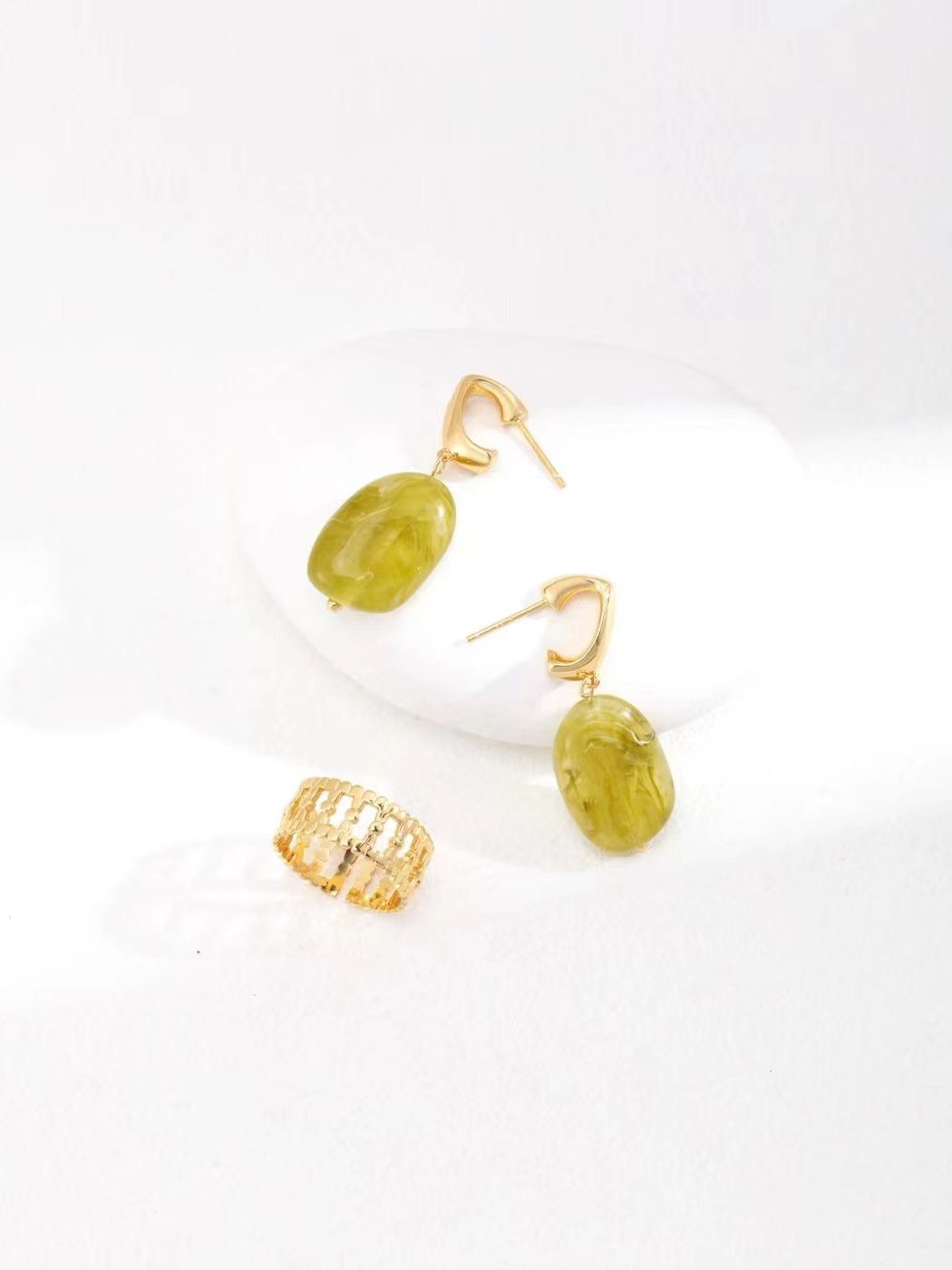 Creole Earrings (stone resin) (E01118)